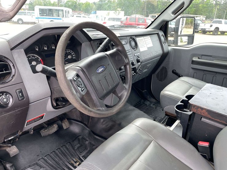 2012-ford-f450-image-11