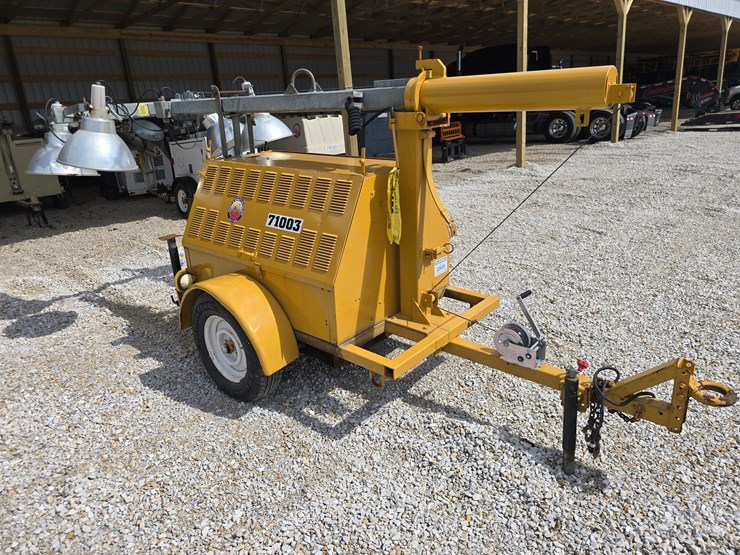 #22620-•-amida-light-plant-image-5