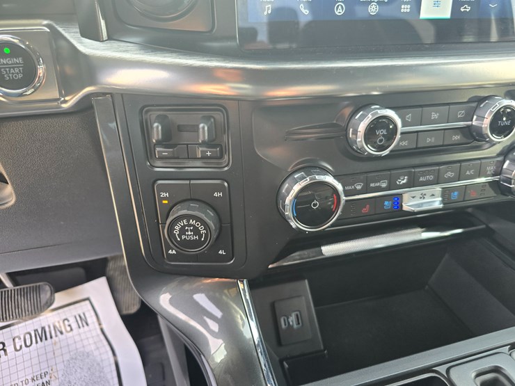 2022-ford-f150-image-41