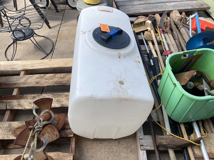 #7063-•-50-gallon-water-tank-(o3)-image-3