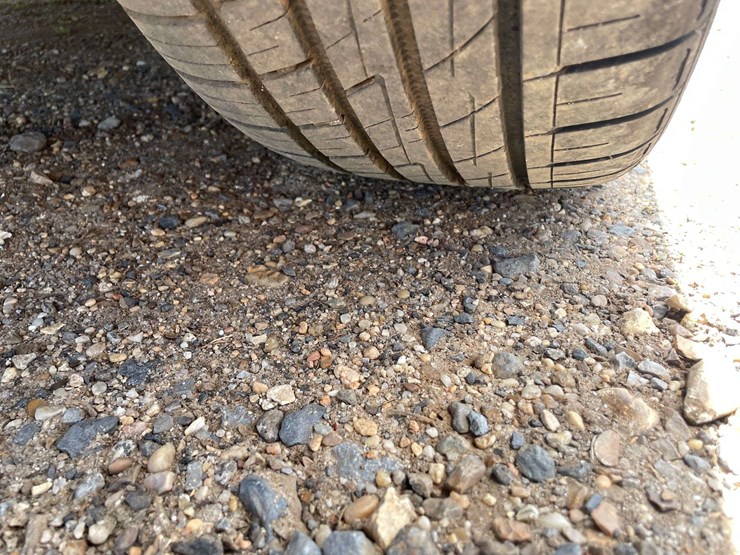 2012-hyundai-veloster-2-door-hatchback-(138,741-miles)-image-20