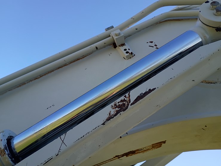 2011-takeuchi-tb285-image-103