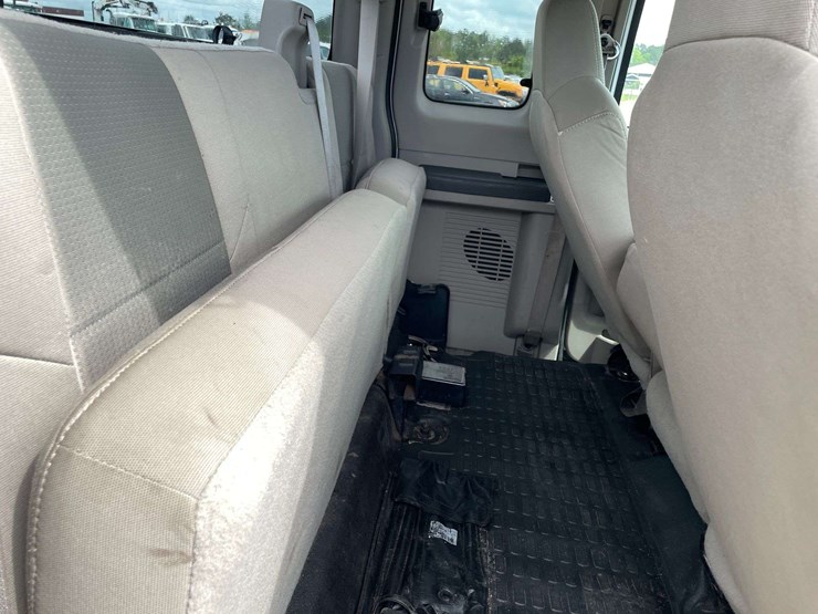 2008-ford-f250-image-15