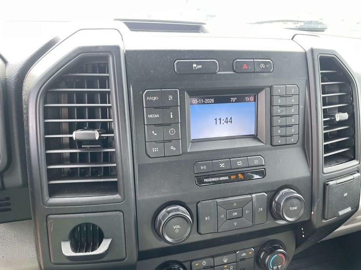 2019-ford-f150-image-13