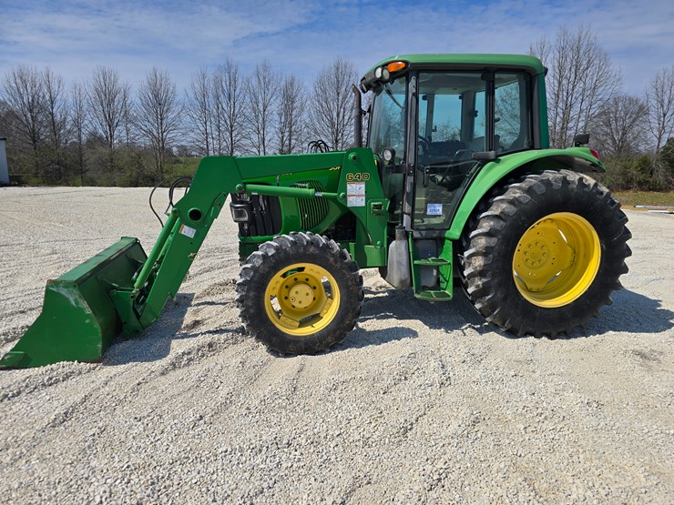 2002-john-deere-6220-image-4