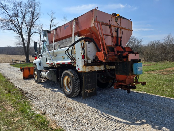 2015-international-workstar-7400-image-12