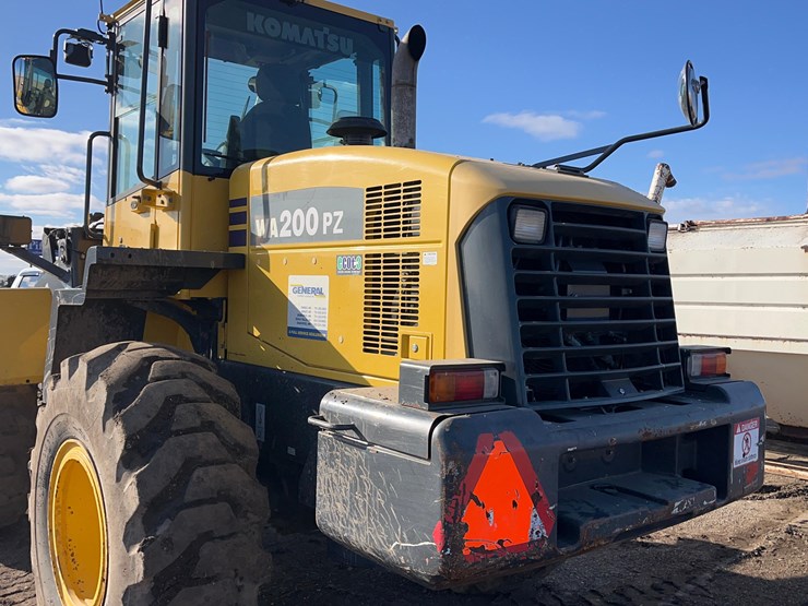 komatsu-wa200-image-29