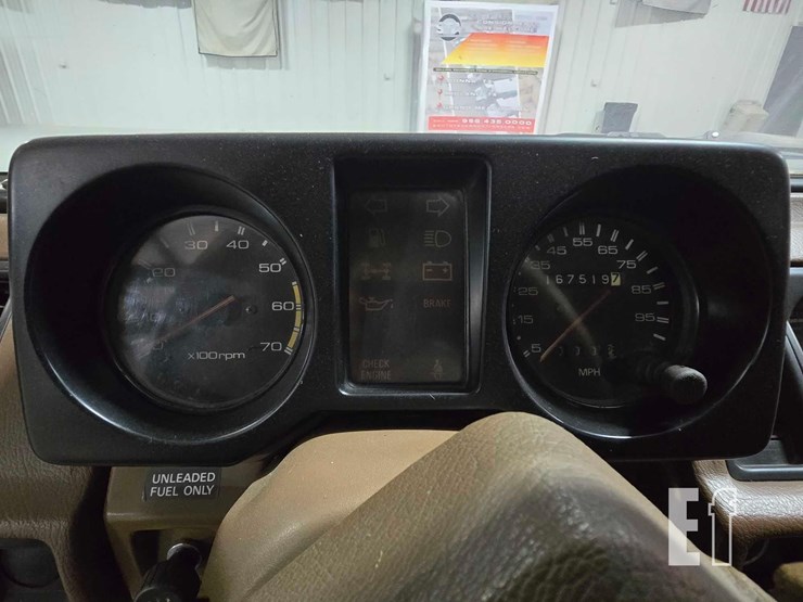 1991-isuzu-trooper-image-12