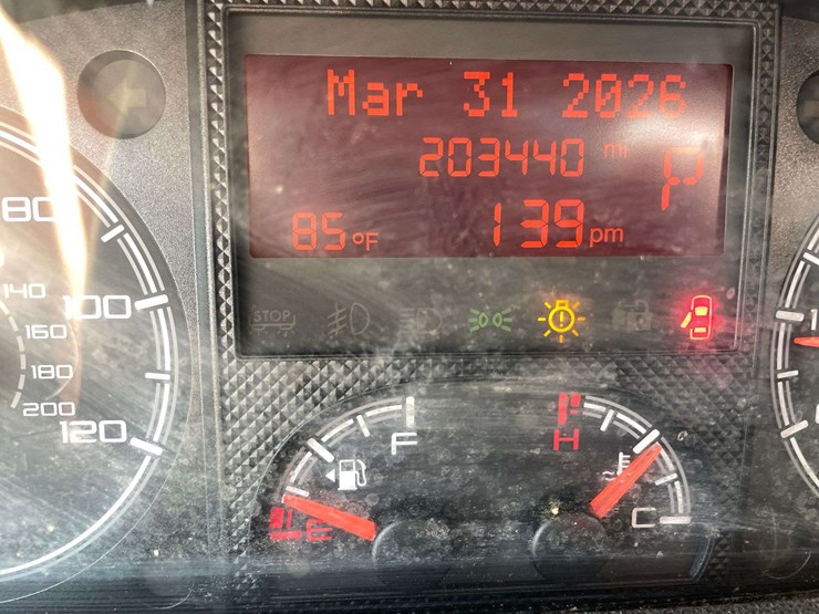 2015-ram-promaster-1500-image-27