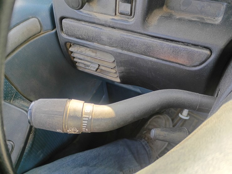 1995-ford-f250-image-49