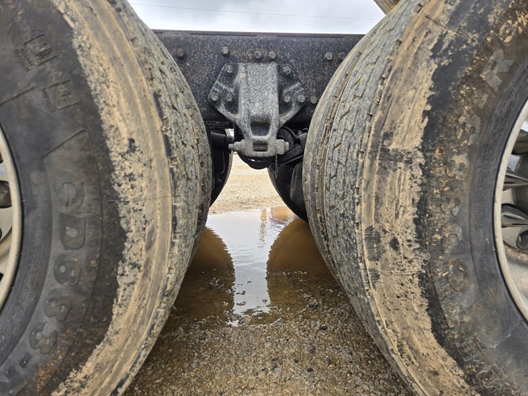 2014-kenworth-t660-image-104