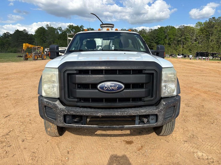 2011-ford-f450-image-5
