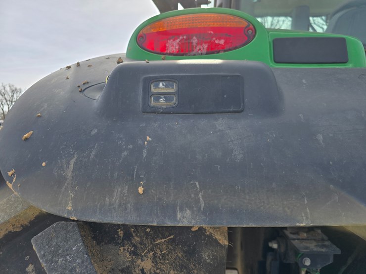 john-deere-6125r-image-48