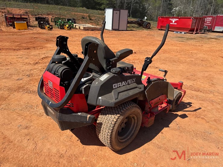 2018-gravely-proturn-52-image-2