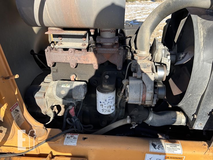 2000-case-570m-xt-image-56