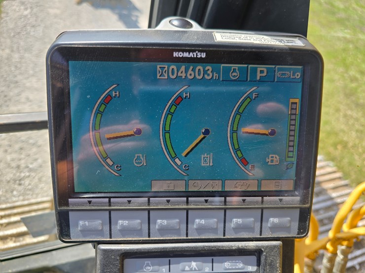 2013-komatsu-pc160-lc-image-84