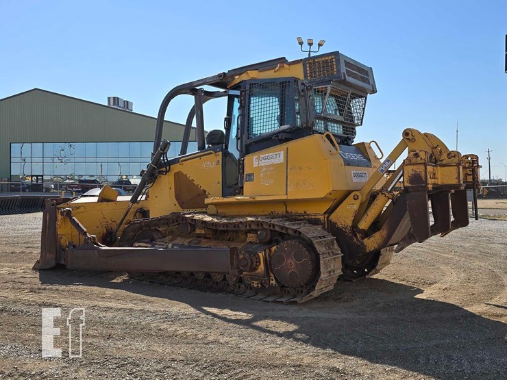 2008-deere-750j-image-4