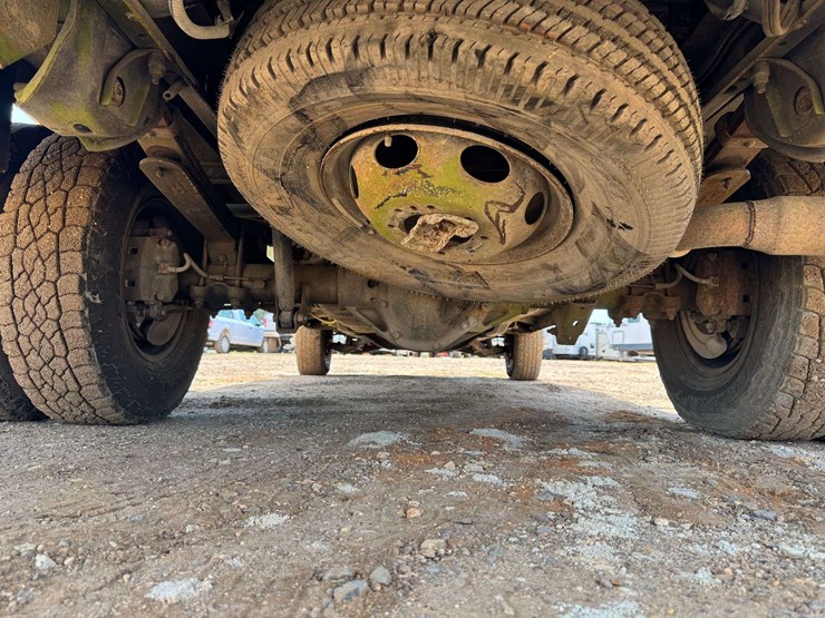 2002-dodge-ram-3500-image-22