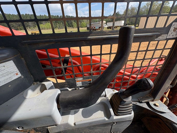 kubota-svl90-2-image-8