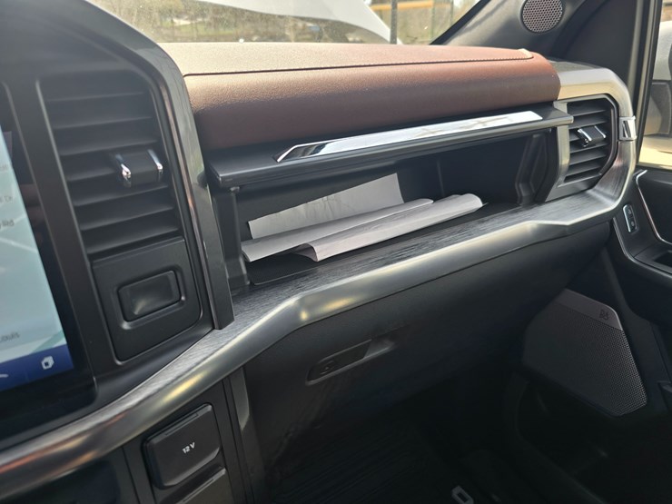 2022-ford-f150-image-49