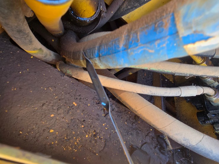 1998-deere-650g-image-65