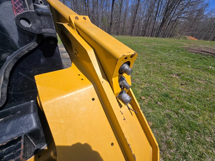 2018-caterpillar-299d2-image-86