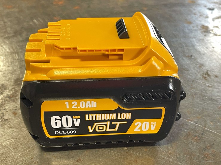 #2457-•-new-dewalt-compatible-20v/60v-12.0-ah-battery-(cw)-image-4