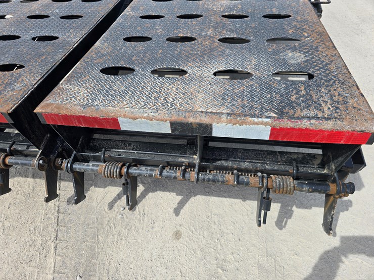 #22629-•-2023-elite-trailers-goosneck-trailer-image-44