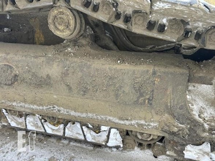 2017-komatsu-d61pxi-image-9