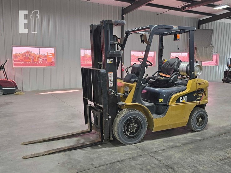 2021-caterpillar-gp25n-image-1