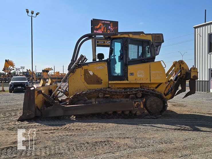2006-deere-750j-image-5