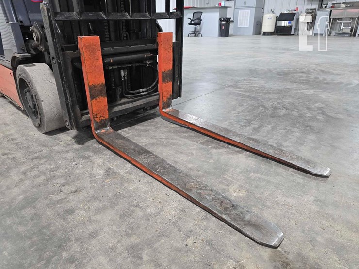 toyota-8fbc18u-image-10