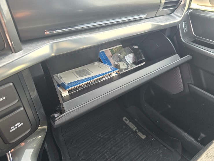 2022-ford-f150-image-50