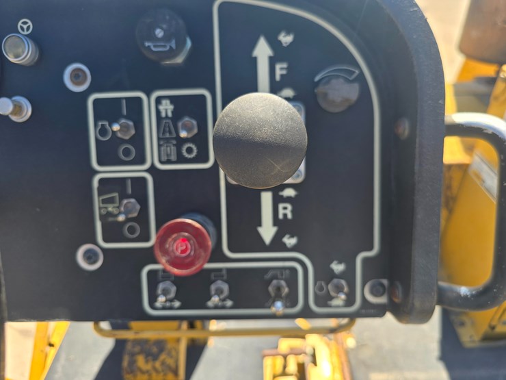 2006-caterpillar-ap-1000d-image-93