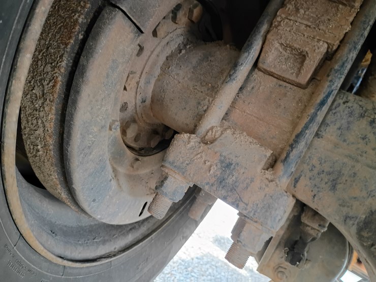 2005-ford-f750-image-112