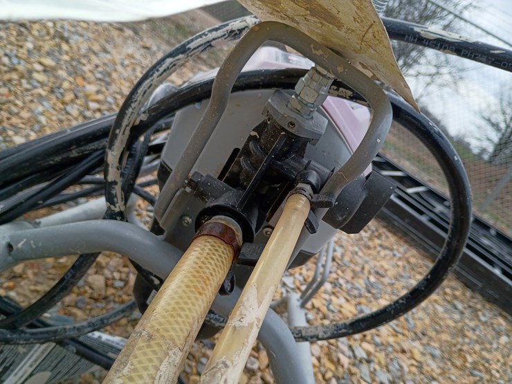 #21658-•-titan-airless-paint-sprayer-image-11