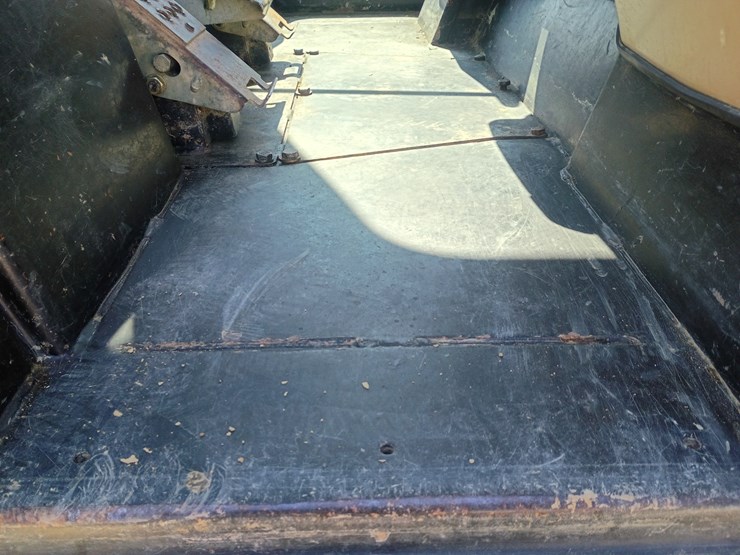 2001-caterpillar-963c-image-79