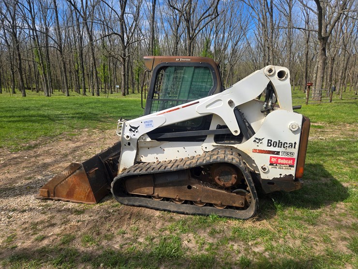 2010-bobcat-t650-image-6