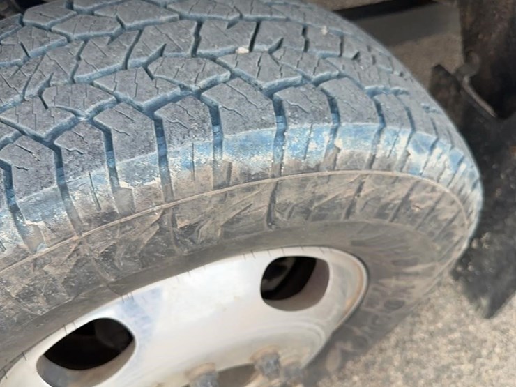 2019-ford-f350-image-18