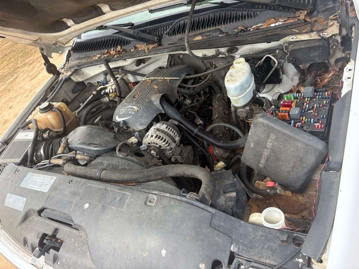 2001-gmc-sierra-2500-image-22