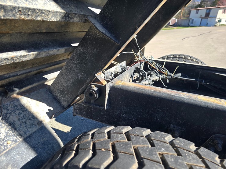 2000-sterling-l9500-image-42