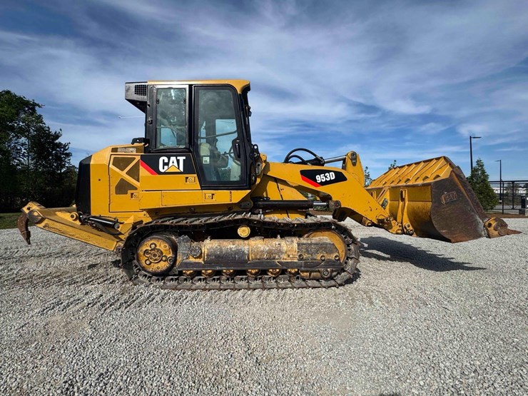 2008-caterpillar-953d-image-2