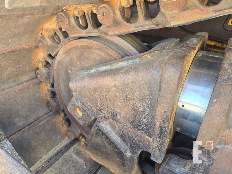 2006-caterpillar-d6r-xl-iii-image-20