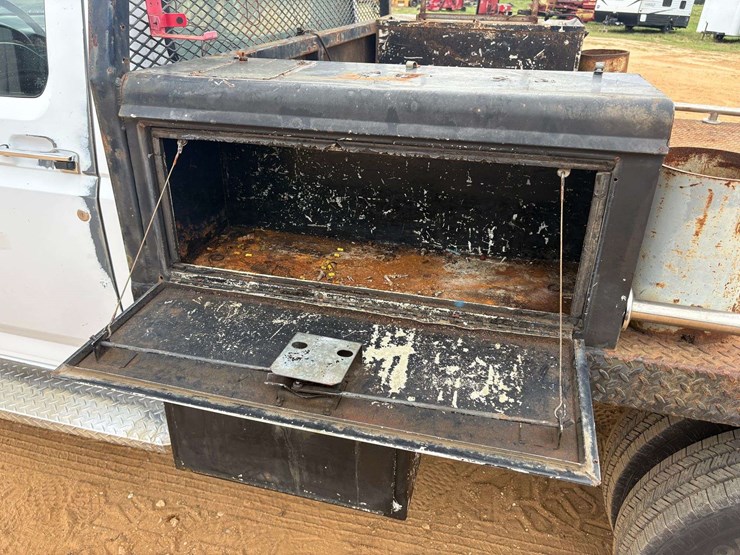 1996-ford-f350-image-17