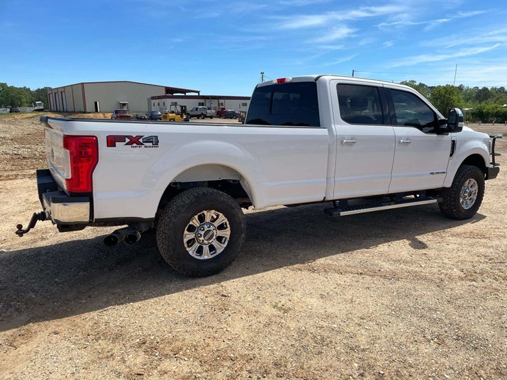 2018-ford-f250-image-3
