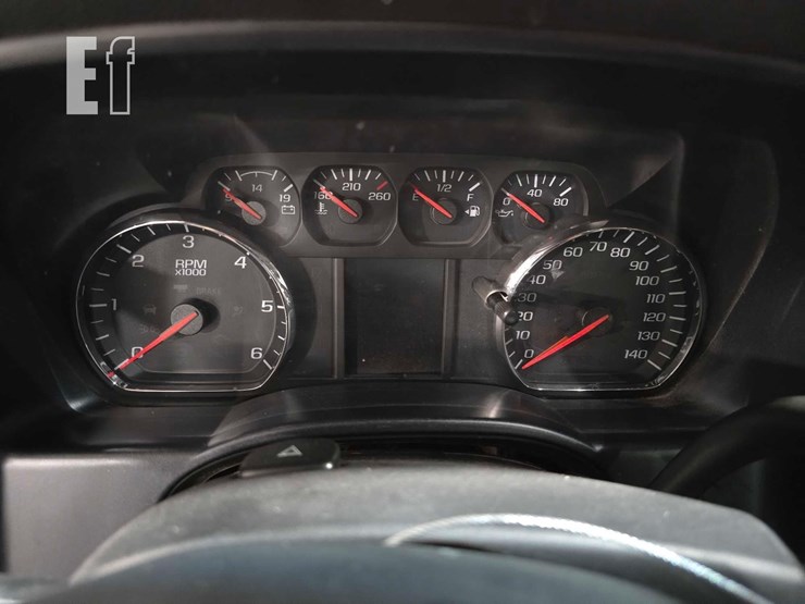 2015-chevrolet-silverado-1500-image-12