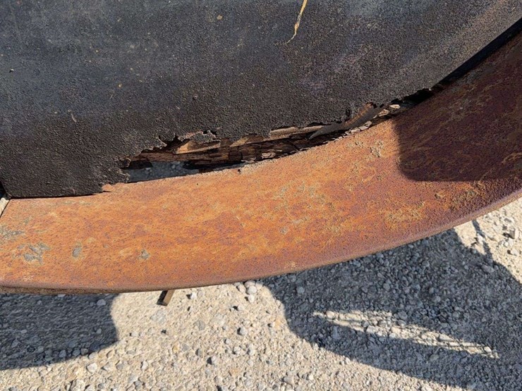 1916-milburn-electric-car-image-21