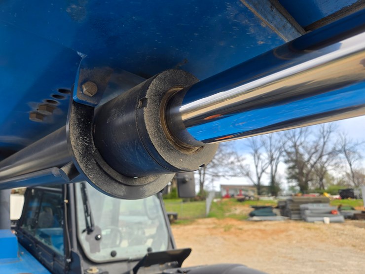 2015-genie-gth1056-image-31