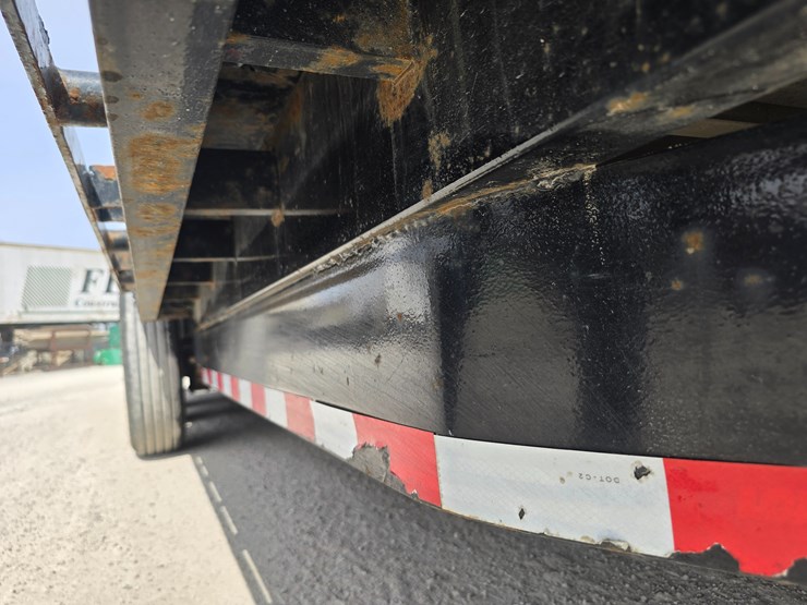 #22627-•-2022-load-trail-equipment-trailer-image-26