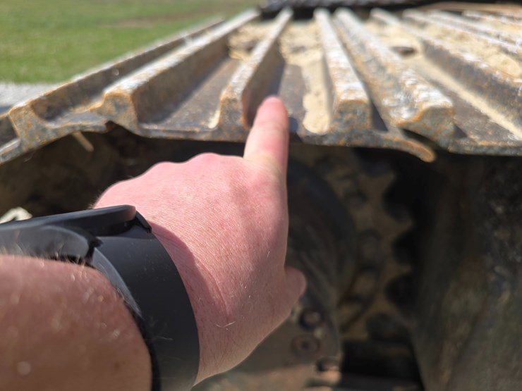 2013-komatsu-pc160-lc-image-56